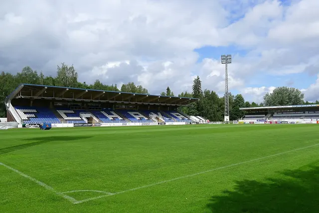 Tehtaan kenttä Valkeakoskella